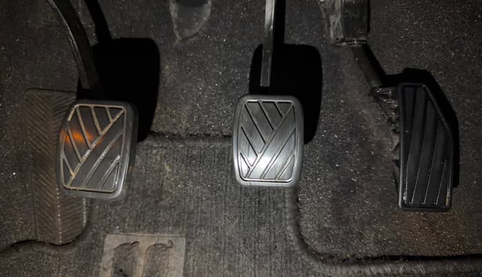 2018 Maruti Baleno ZETA PETROL 1.2, Petrol, Manual, 79,153 km, Pedals