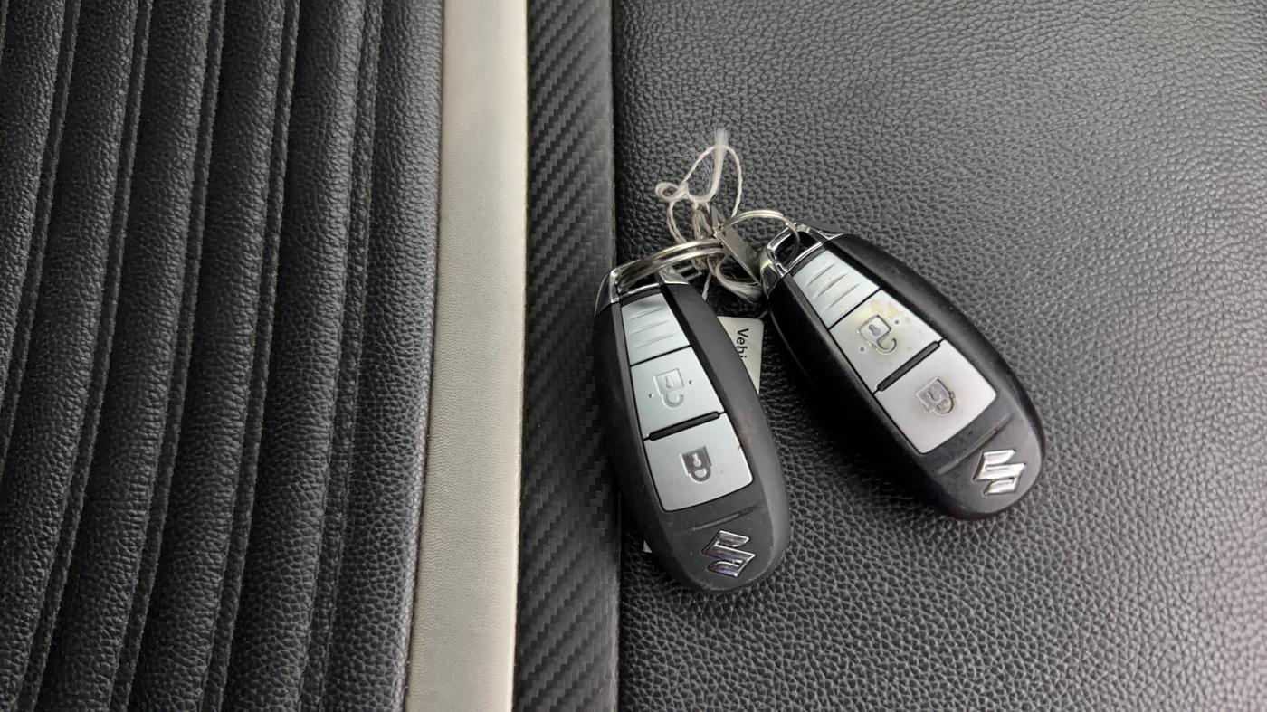 2018 Maruti Baleno ZETA PETROL 1.2, Petrol, Manual, 79,153 km, Key Close Up
