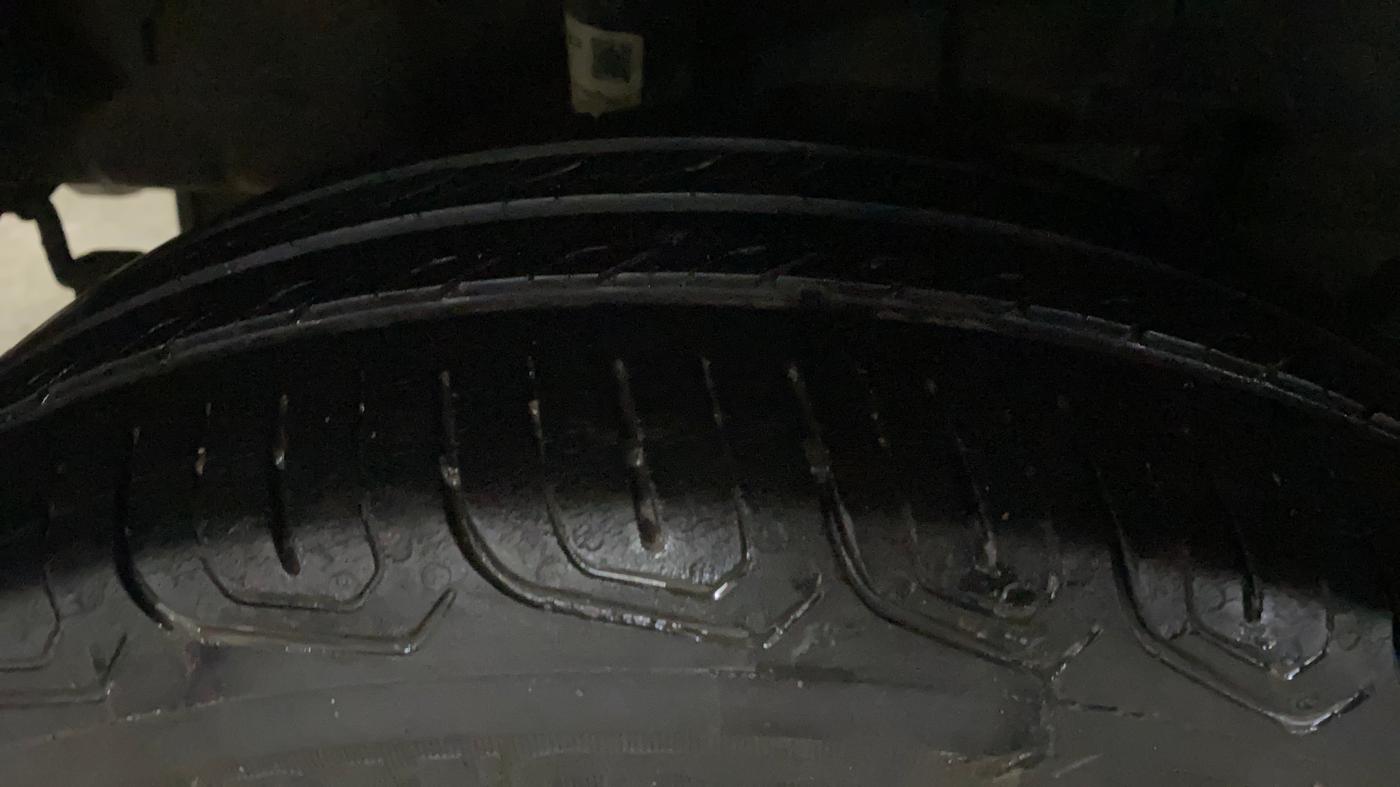 2022 Tata TIGOR XZ PETROL, Petrol, Manual, 44,464 km, Right Rear Tyre Tread