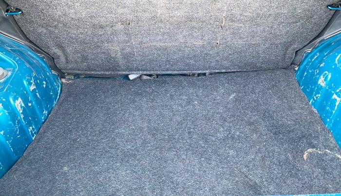 2020 Renault Kwid RXL 1.0, Petrol, Manual, 70,555 km, Boot Inside