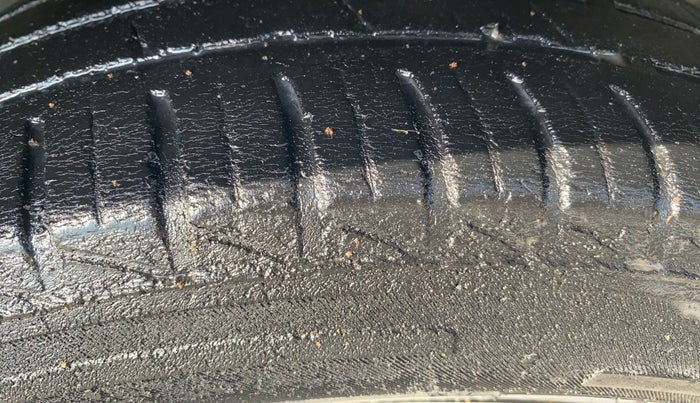 2020 Renault Kwid RXL 1.0, Petrol, Manual, 70,555 km, Left Rear Tyre Tread