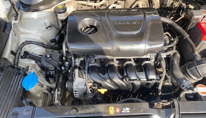 2018 Hyundai Verna 1.6 VTVT SX, Petrol, Manual, 50,759 km, Engine View - Right
