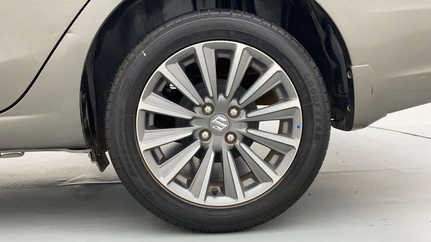 2019 Maruti Ciaz ALPHA 1.5 SHVS PETROL, Petrol, Manual, 26,790 km, Left Rear Wheel