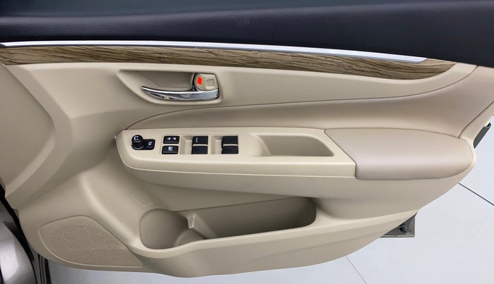 2019 Maruti Ciaz ALPHA 1.5 SHVS PETROL, Petrol, Manual, 26,790 km, Driver Side Door Panels Control