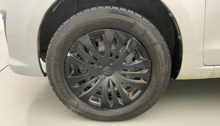 2013 Maruti Ertiga VXI CNG, CNG, Manual, 1,23,781 km, Left Front Wheel