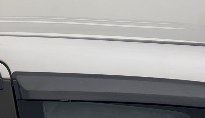 2013 Maruti Ertiga VXI CNG, CNG, Manual, 1,23,781 km, Left C pillar - Slight discoloration