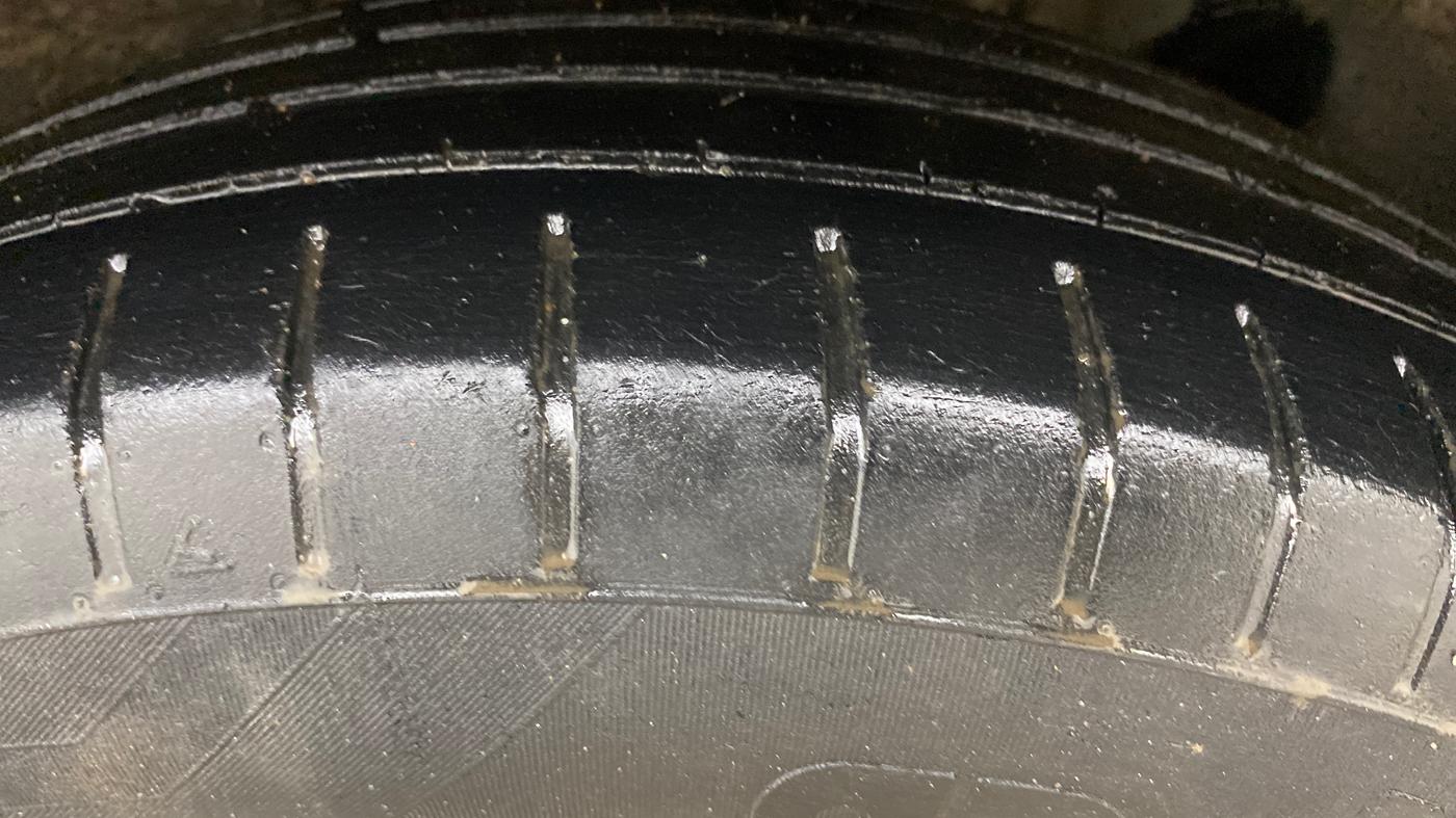2018 Maruti Swift ZDI AMT, Diesel, Automatic, 87,271 km, Left Rear Tyre Tread