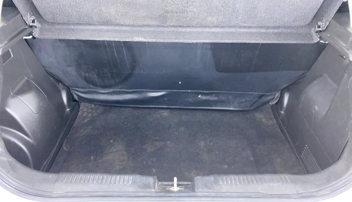 2018 Maruti Swift VXI, Petrol, Manual, 42,781 km, Boot Inside