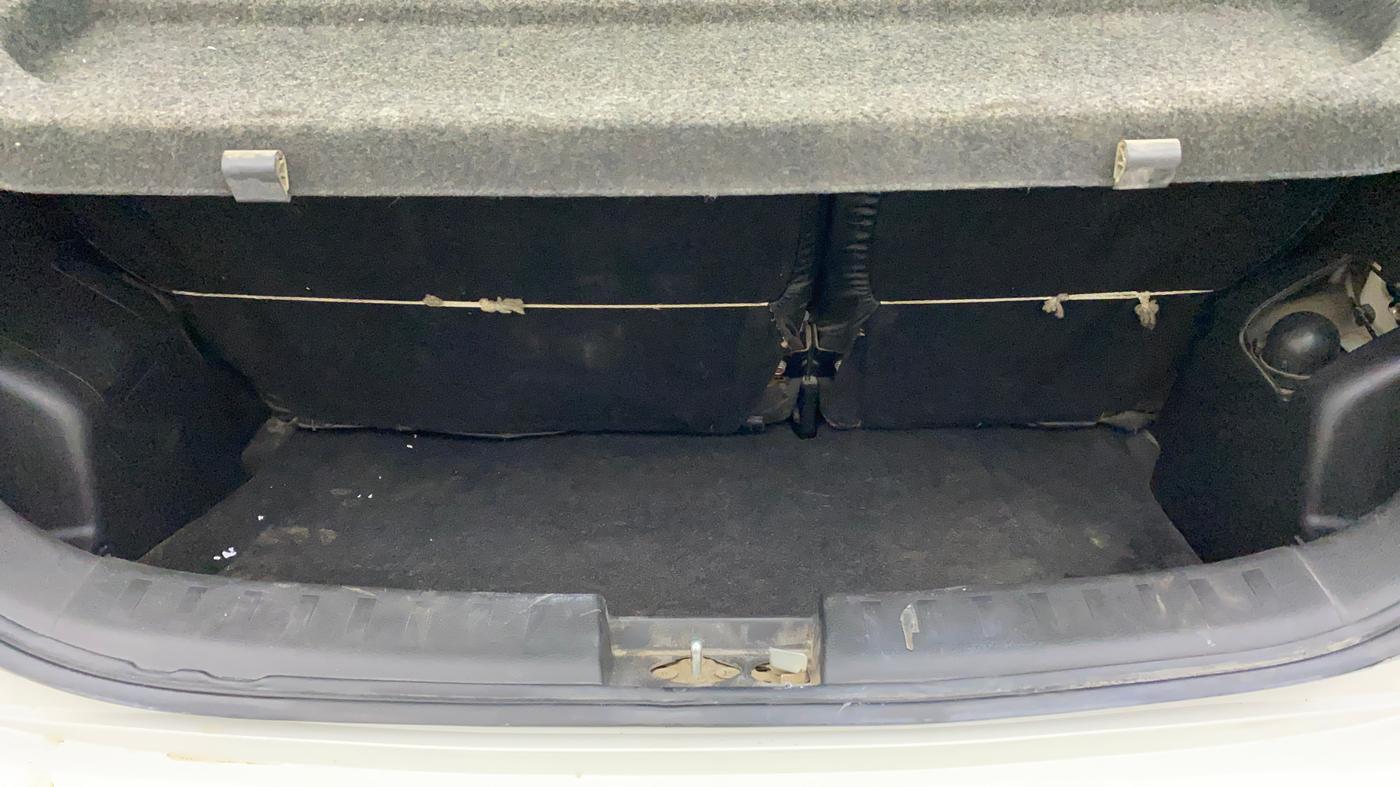 2017 Maruti Swift VXI, Petrol, Manual, 71,901 km, Boot Inside