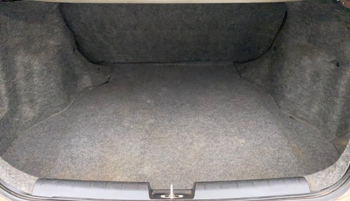 2010 Honda City 1.5L I-VTEC V MT, Petrol, Manual, 82,417 km, Boot Inside