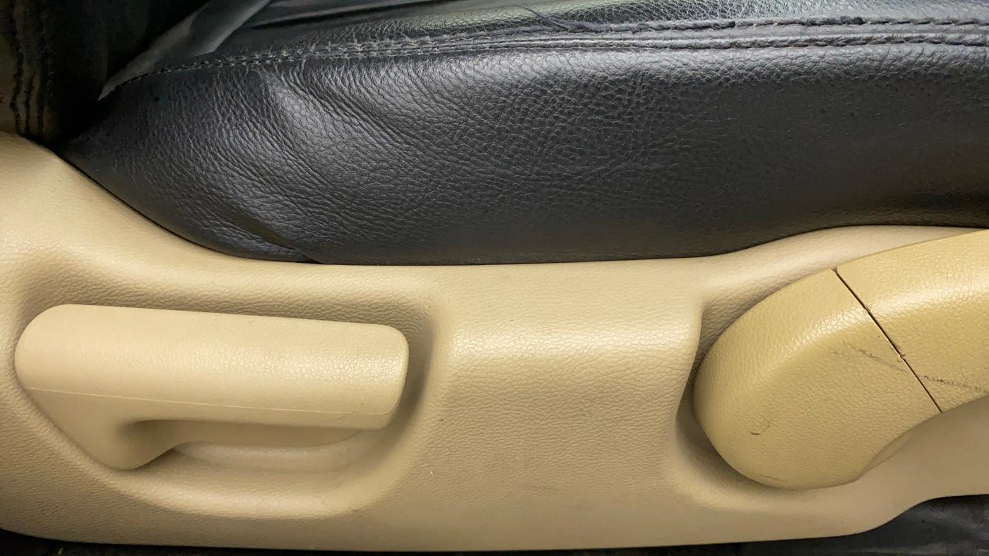 2010 Honda City 1.5L I-VTEC V MT, Petrol, Manual, 82,417 km, Driver Side Adjustment Panel