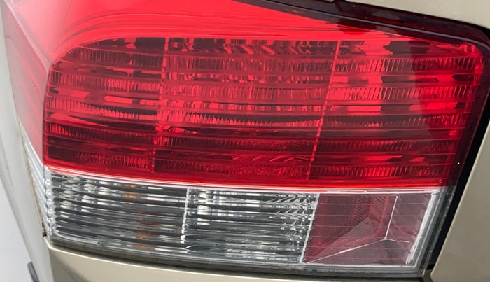 2010 Honda City 1.5L I-VTEC V MT, Petrol, Manual, 82,417 km, Left tail light - Minor damage