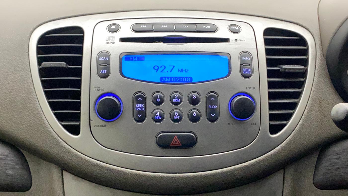 2013 Hyundai i10 SPORTZ 1.2, Petrol, Manual, 93,912 km, Infotainment System