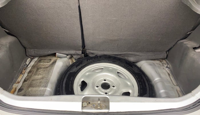 2014 Chevrolet Beat LS DIESEL, Diesel, Manual, 1,32,192 km, Boot Inside