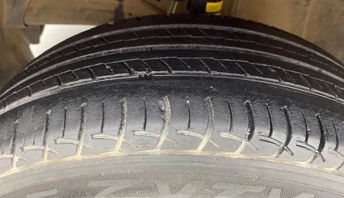 2018 Maruti Baleno DELTA 1.2 K12, Petrol, Manual, 47,756 km, Left Front Tyre Tread