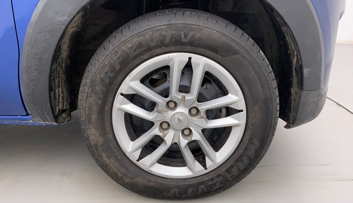 2021 Renault TRIBER 1.0 RXL PETROL, Petrol, Manual, 12,655 km, Right Front Wheel