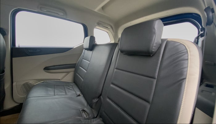 2021 Renault TRIBER 1.0 RXL PETROL, Petrol, Manual, 12,655 km, Right Side Rear Door Cabin