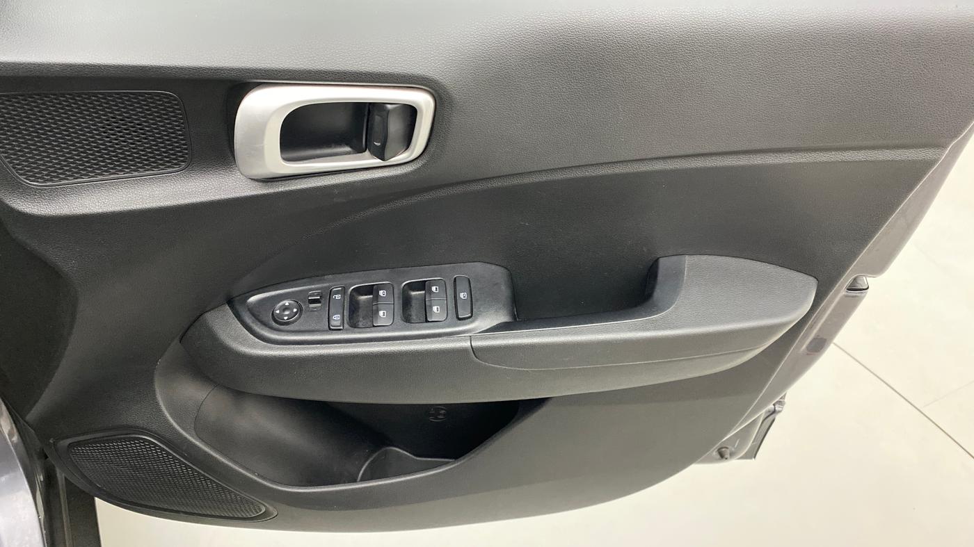 2020 Hyundai VENUE S 1.0 TURBO MT, Petrol, Manual, 21,921 km, Driver Side Door Panels Control