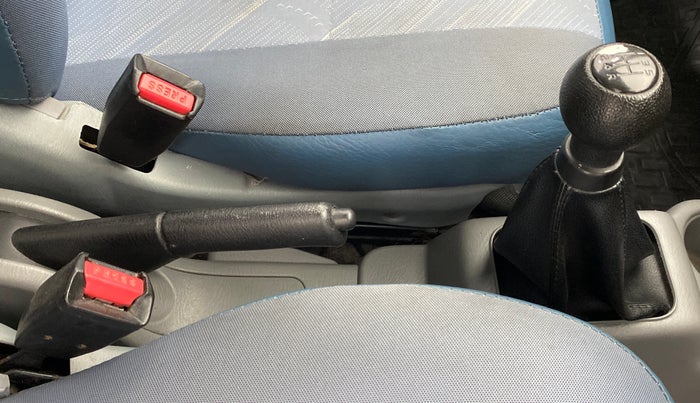 2013 Maruti Alto K10 VXI P, Petrol, Manual, 57,843 km, Gear Lever