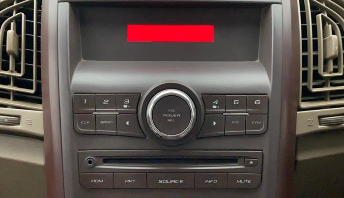 2015 Mahindra XUV500 W4, Diesel, Manual, 85,619 km, Infotainment System