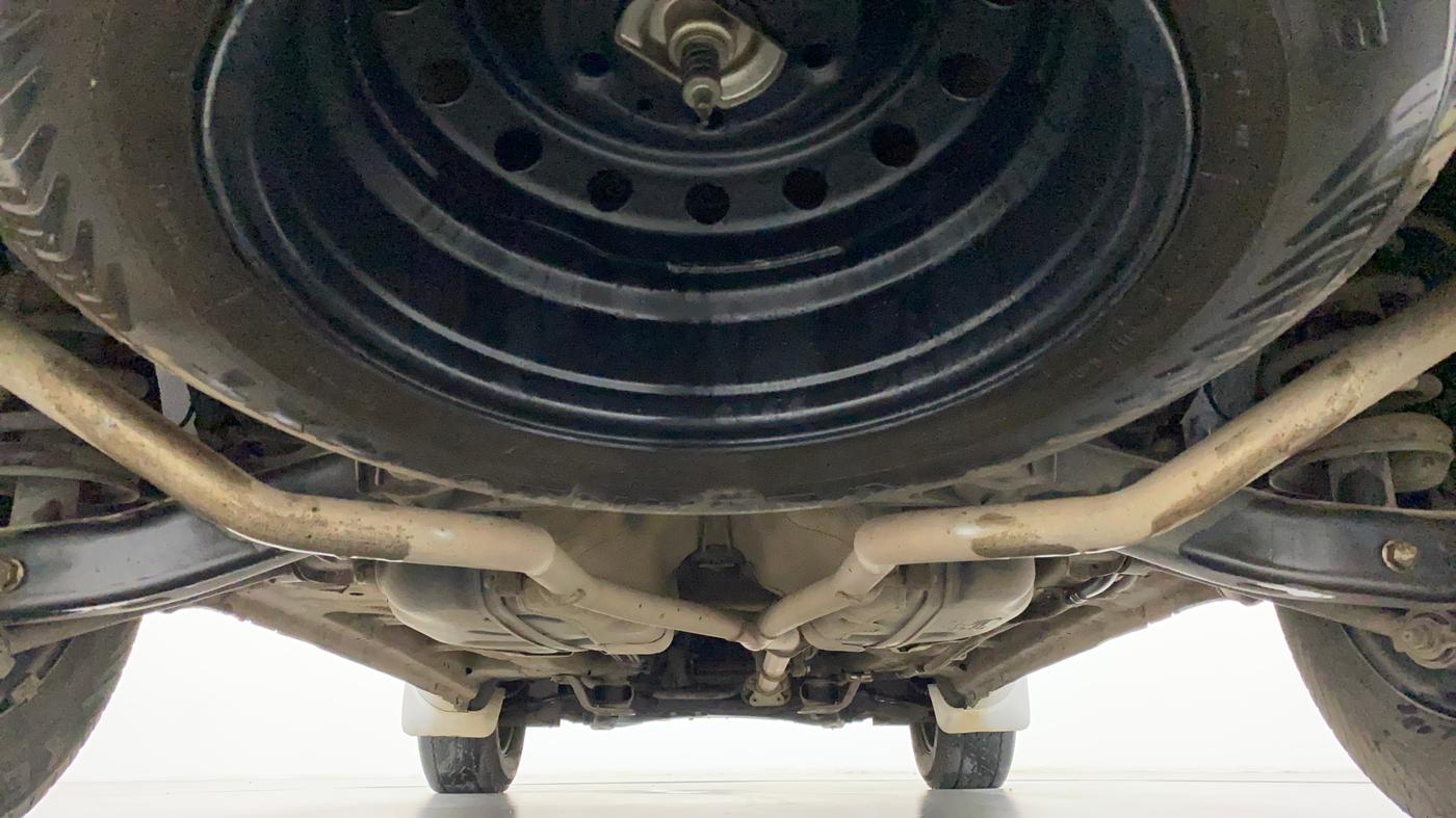 2015 Mahindra XUV500 W4, Diesel, Manual, 85,619 km, Rear Underbody