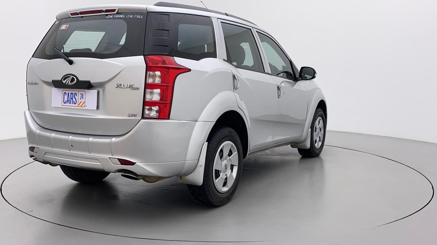2015 Mahindra XUV500 W4, Diesel, Manual, 85,619 km, Right Back Diagonal