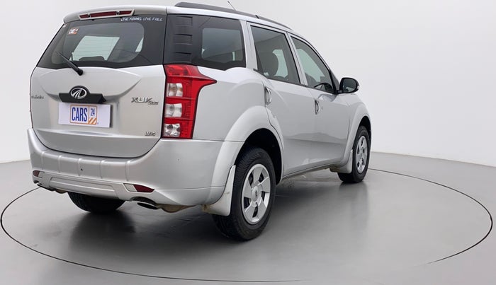 2015 Mahindra XUV500 W4, Diesel, Manual, 85,619 km, Right Back Diagonal