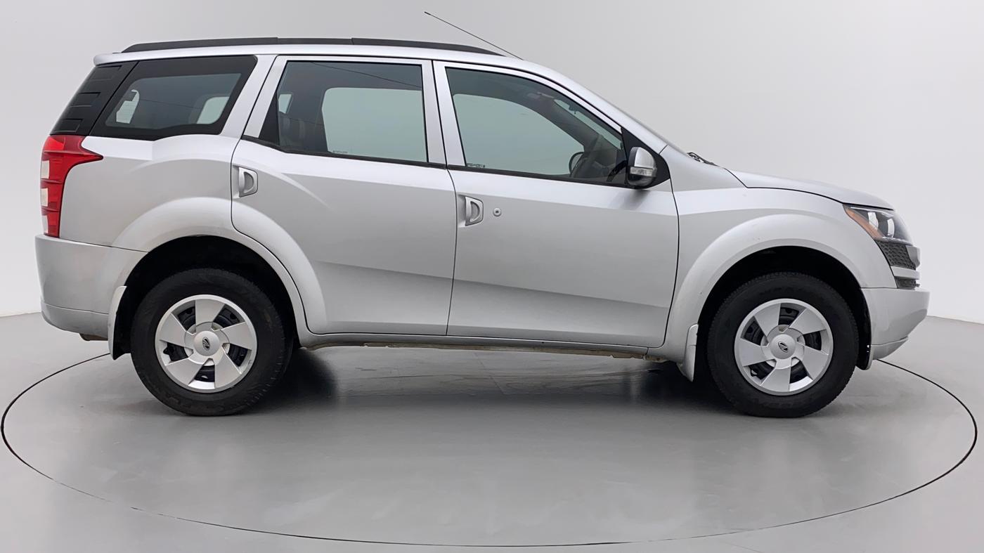 2015 Mahindra XUV500 W4, Diesel, Manual, 85,619 km, Right Side View