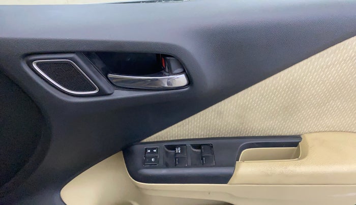 2018 Honda City 1.5L I-VTEC V MT, Petrol, Manual, 72,009 km, Driver Side Door Panels Control