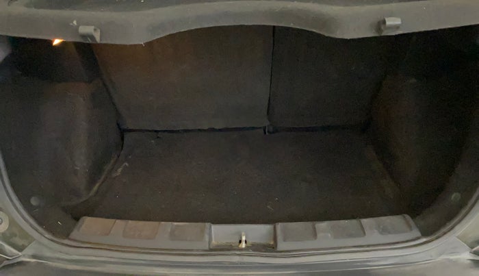 2020 Tata NEXON XZA PLUS (O) PETROL, Petrol, Automatic, 82,912 km, Boot Inside