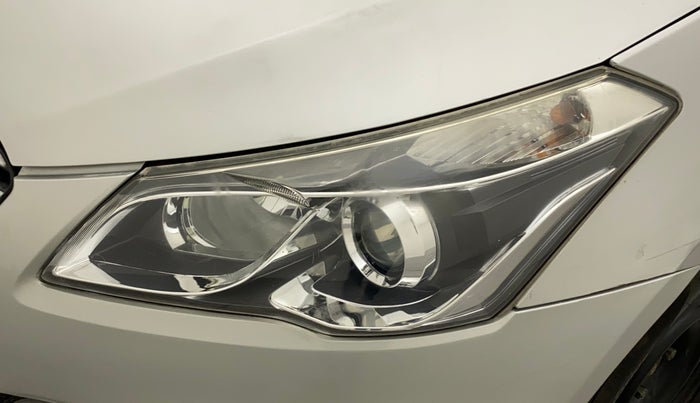 2015 Maruti Ciaz VXI+, Petrol, Manual, 45,735 km, Left headlight - Minor scratches