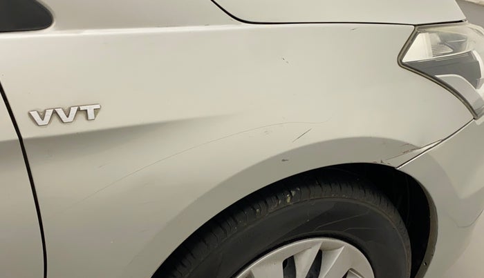 2015 Maruti Ciaz VXI+, Petrol, Manual, 45,735 km, Right fender - Minor scratches