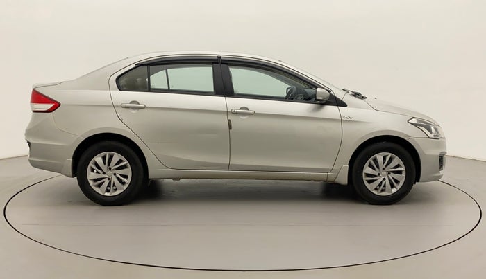 2015 Maruti Ciaz VXI+, Petrol, Manual, 45,735 km, Right Side View