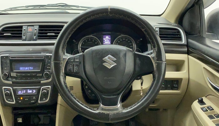 2015 Maruti Ciaz VXI+, Petrol, Manual, 45,735 km, Steering Wheel Close Up