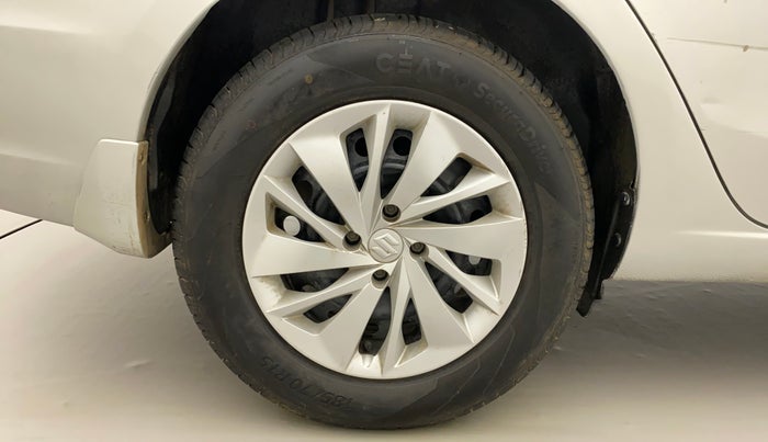 2015 Maruti Ciaz VXI+, Petrol, Manual, 45,735 km, Right Rear Wheel