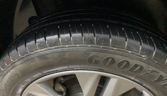 2019 KIA SELTOS HTX IVT 1.5 PETROL, Petrol, Automatic, 41,108 km, Left Front Tyre Tread