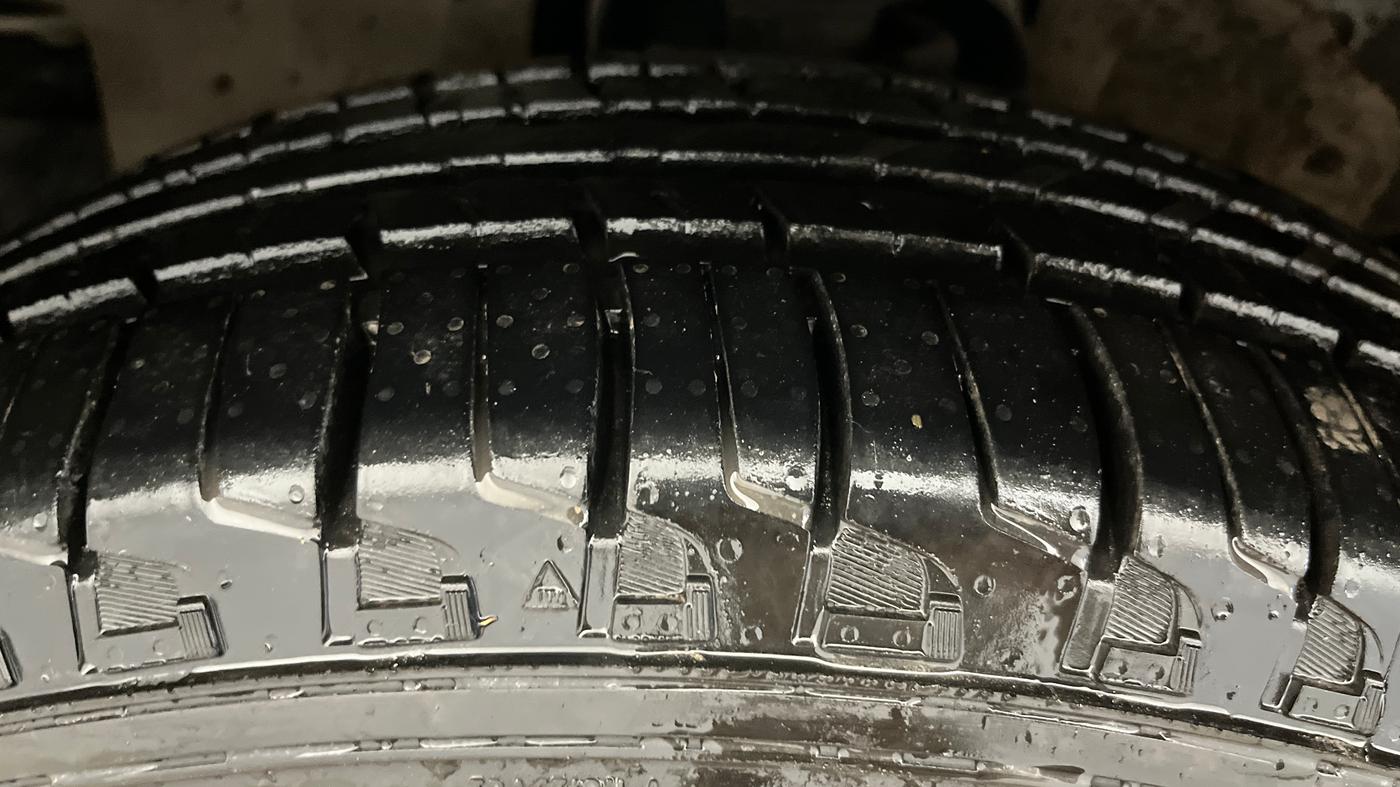 2021 Mahindra Scorpio S5, Diesel, Manual, 91,345 km, Left Front Tyre Tread