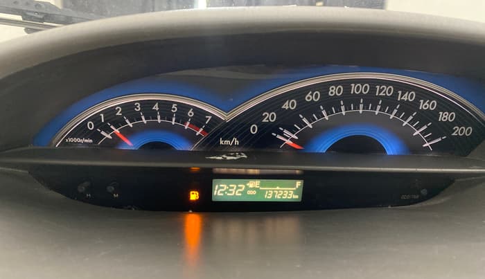 2015 Toyota Etios Liva V, Petrol, Manual, 1,37,233 km, Odometer Image