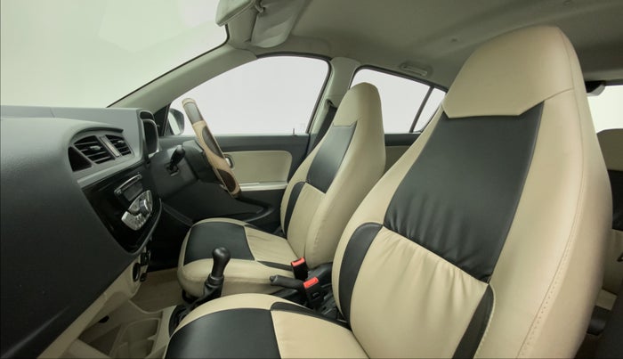 2016 Maruti Alto K10 VXI, Petrol, Manual, 89,128 km, Right Side Front Door Cabin
