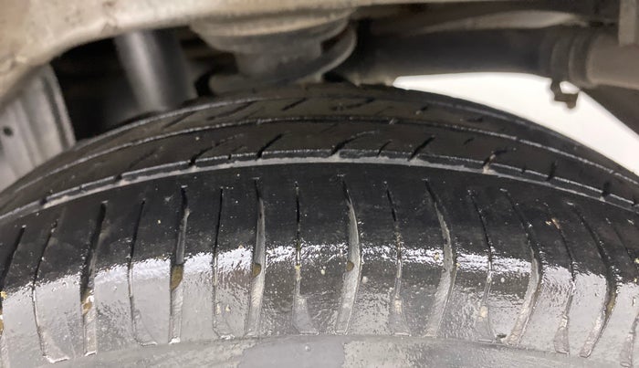 2016 Maruti Alto K10 VXI, Petrol, Manual, 89,128 km, Left Rear Tyre Tread