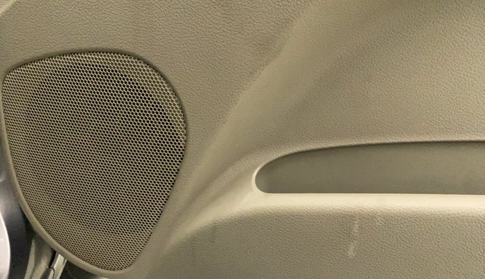 2015 Maruti Celerio VXI CNG, CNG, Manual, 83,704 km, Speaker