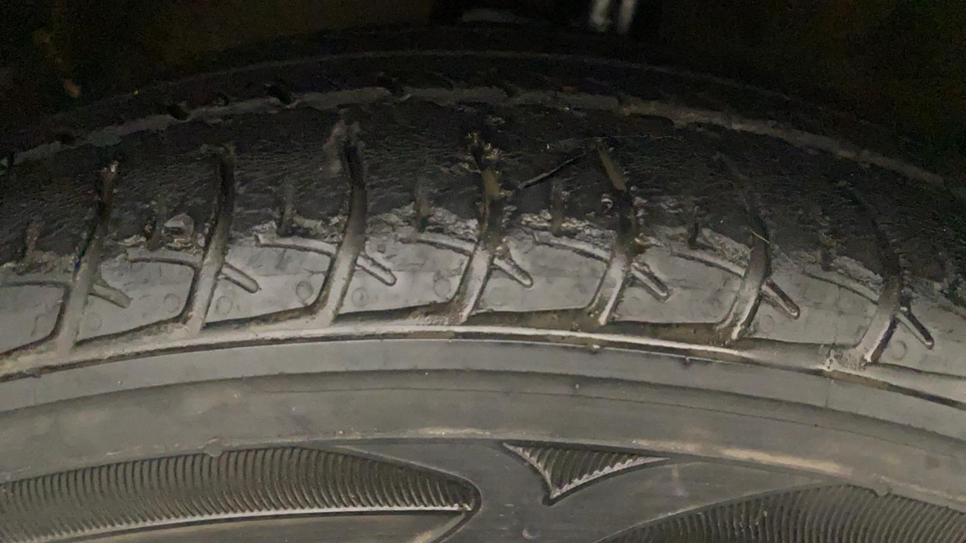 2015 Maruti Celerio VXI CNG, CNG, Manual, 83,704 km, Right Rear Tyre Tread