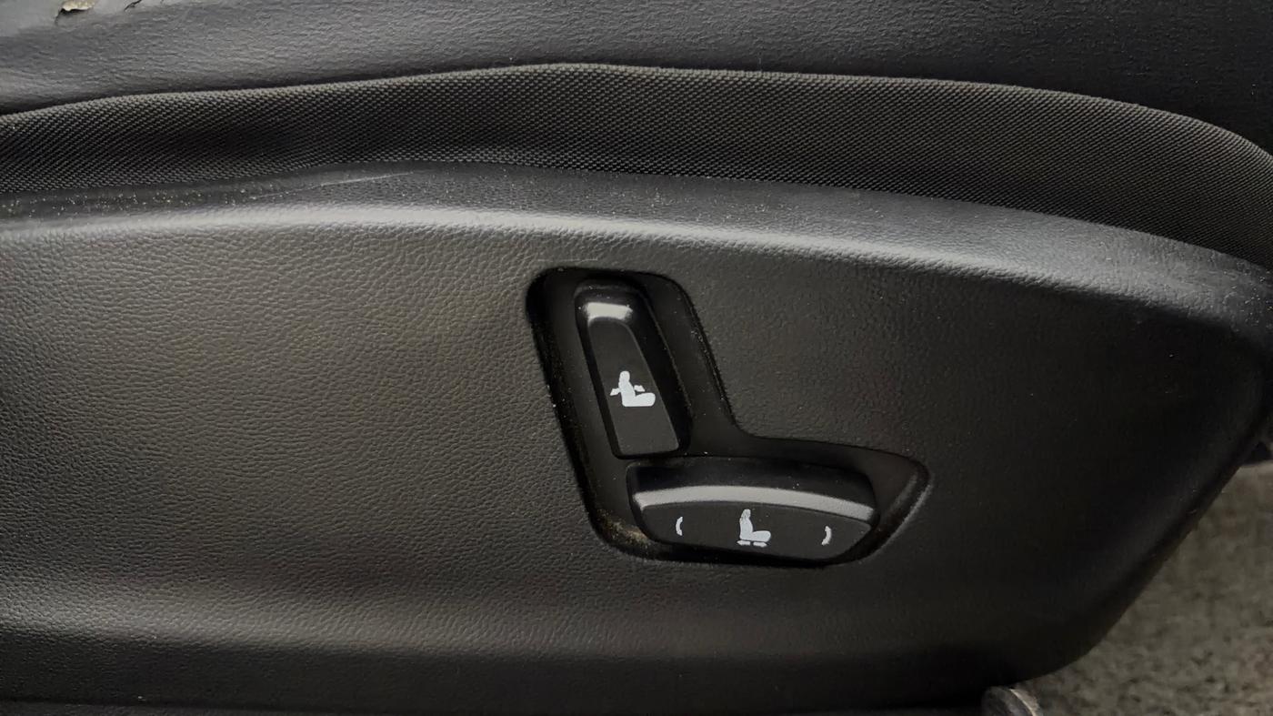 2020 MG HECTOR SHARP 1.5 DCT PETROL, Petrol, Automatic, 40,972 km, Driver Side Adjustment Panel