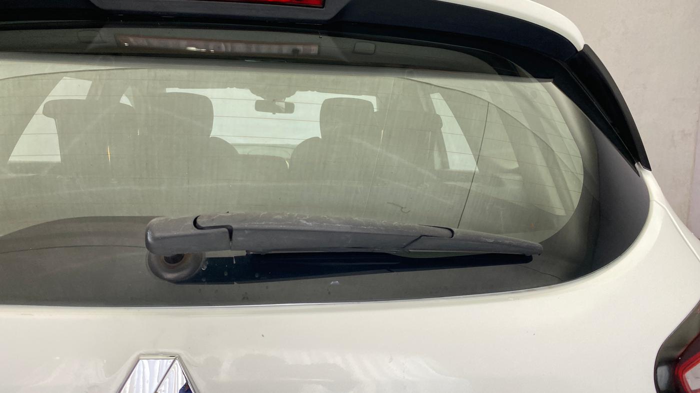 2018 Renault Captur RXE DIESEL, Diesel, Manual, 1,23,860 km, Rear Wiper