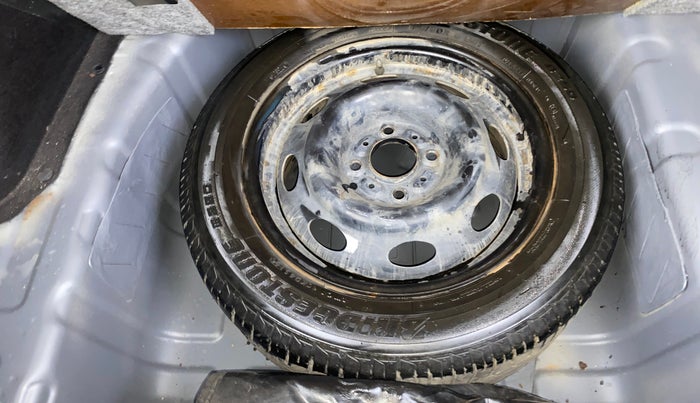 2016 Tata Zest XM PETROL, Petrol, Manual, 60,688 km, Spare Tyre