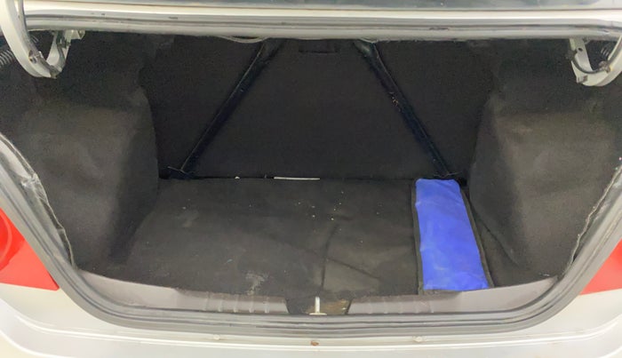 2016 Tata Zest XM PETROL, Petrol, Manual, 60,688 km, Boot Inside