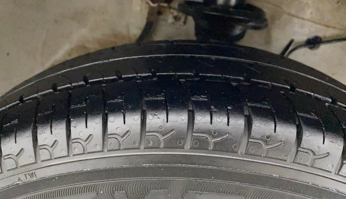 2019 Maruti Alto VXI, Petrol, Manual, 51,627 km, Right Front Tyre Tread