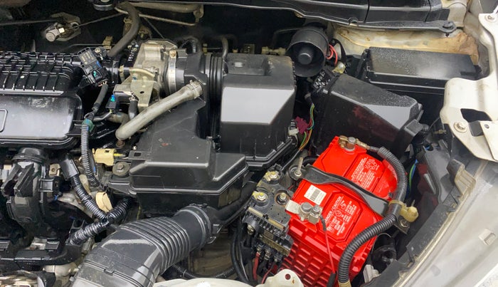 2015 Honda Jazz 1.2L I-VTEC S, Petrol, Manual, 1,02,306 km, Engine View - Left