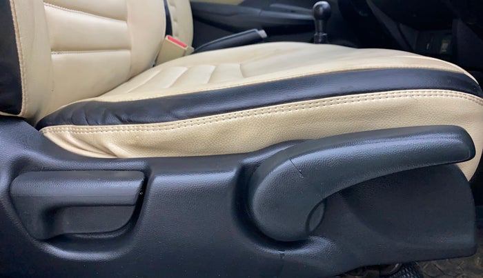 2015 Honda Jazz 1.2L I-VTEC S, Petrol, Manual, 1,02,306 km, Driver Side Adjustment Panel