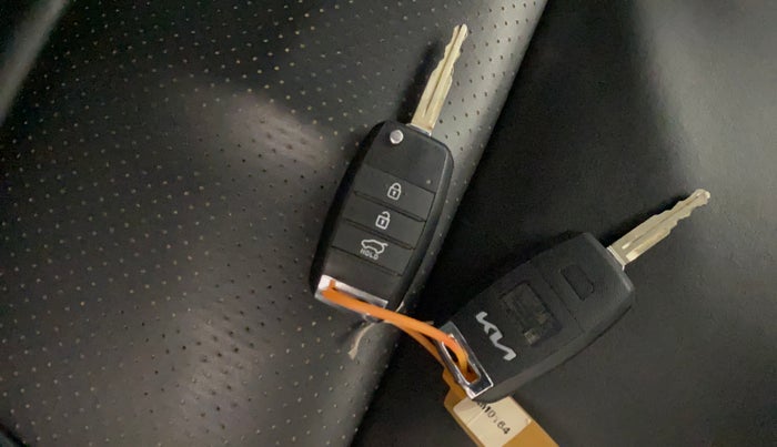 2023 KIA SONET HTK PLUS 1.2, Petrol, Manual, 36,060 km, Key Close Up